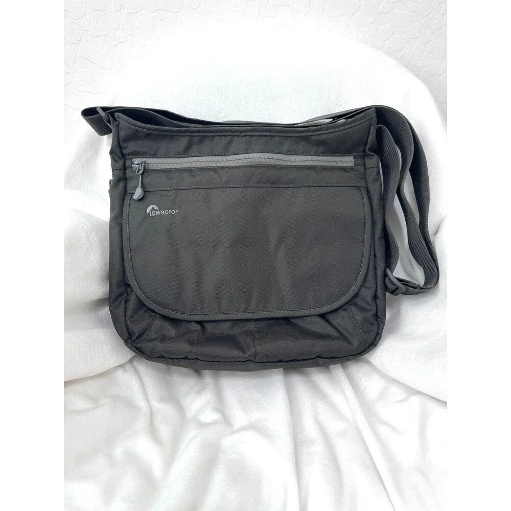 Lowepro StreamLine 250 Multi-Device Camera Shoulder Bag - Grey